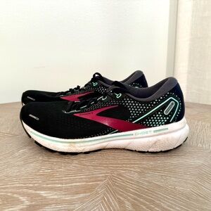 Brooks Ghost 14 Women's Black, Pink and Teal Running Shoes